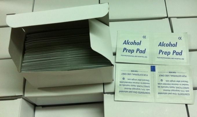 Tampone medico comodo dell'alcool di isopropile dei materiali di consumo 70% per disinfezione