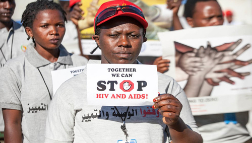 Ultime notizie aziendali su Perché i casi di infezione da HIV sono in aumento tra le ragazze?